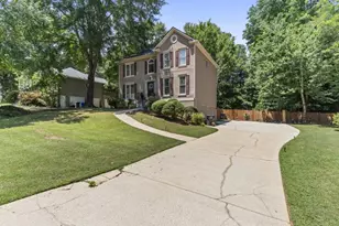 1202 Commonwealth Ave SW, Marietta, GA 30064 - Photo 2