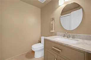 10 Plantation Dr NE, Atlanta, GA 30324 - Photo 20