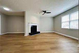 1016 Kennesborough Rd NW, Kennesaw, GA 30144 - Photo 8