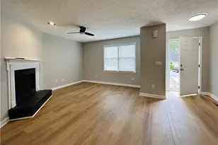 1016 Kennesborough Rd NW, Kennesaw, GA 30144 - Photo 10