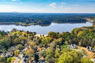 4400 Lakeview Ct, Acworth, GA 30101 - Photo 6