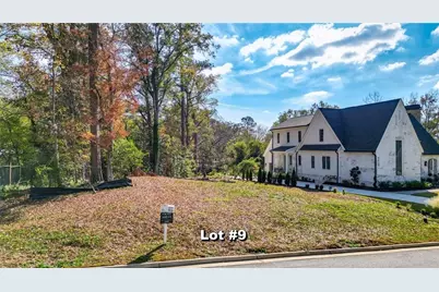 4400 Lakeview Court, Acworth, GA 30101 - Photo 4