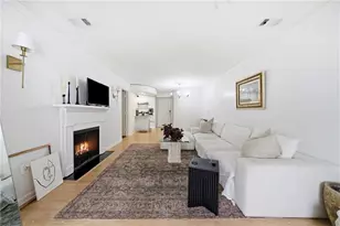 24311 Plantation Dr NE, Atlanta, GA 30324 - Photo 18