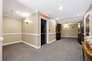 24311 Plantation Dr NE, Atlanta, GA 30324 - Photo 26