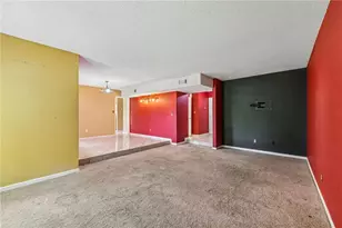 2011 Oak Park Ln, Decatur, GA 30032 - Photo 2