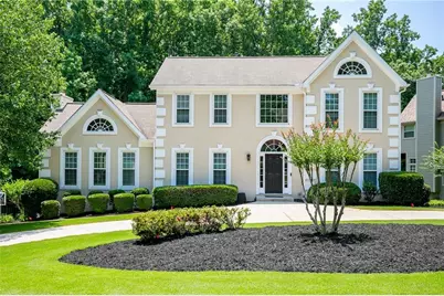 555 Ashvale Overlook Overlook, Johns Creek, GA 30005 - Photo 2