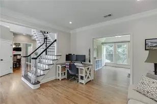 555 Ashvale Overlook, Johns Creek, GA 30005 - Photo 6