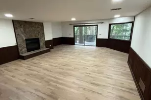 352 N Peak Dr, Alpharetta, GA 30022 - Photo 24