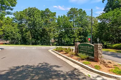 407 Natchez Trace, Atlanta, GA 30350 - Photo 16