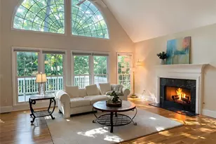 5075 Harbour Ridge Dr, Alpharetta, GA 30005 - Photo 2