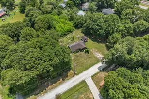 19 Pressley Rd, Winder, GA 30680 - Photo 12