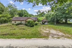 19 Pressley Rd, Winder, GA 30680 - Photo 2