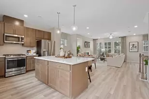 2692 Dreycott Ln, Lawrenceville, GA 30043 - Photo 10