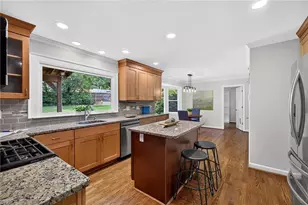 445 Cove Dr NE, Marietta, GA 30067 - Photo 12