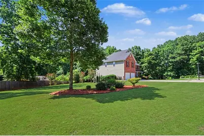 447 Plantation Drive, Jefferson, GA 30549 - Photo 4