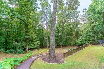 6011 Lost Maple Lane, Sugar Hill, GA 30518 - Photo 40