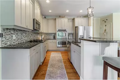6011 Lost Maple Lane, Sugar Hill, GA 30518 - Photo 4