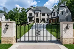 10745 Shallowford Rd, Roswell, GA 30075 - Photo 2