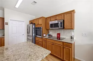 188 Senior Circle, Gainesville, GA 30501 - Photo 12
