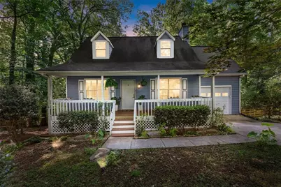 1570 Williams Circle, Cumming, GA 30041 - Photo 2