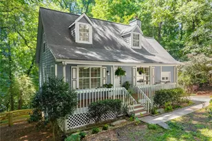 1570 Williams Cir, Cumming, GA 30041 - Photo 4