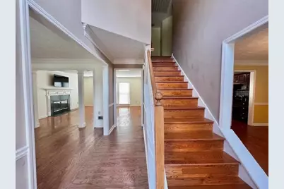 930 Cedar Bluff Trail SW, Lilburn, GA 30047 - Photo 2