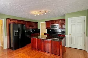 930 Cedar Bluff Trail SW, Lilburn, GA 30047 - Photo 8
