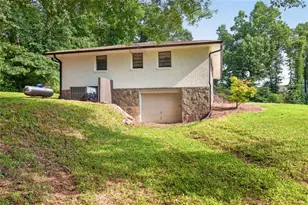 1775 Jett Roberts Rd, Jefferson, GA 30549 - Photo 30