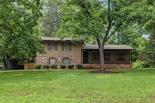 2985 Fredrick Dr, Marietta, GA 30062 - Photo 1