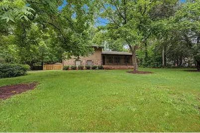 2985 Fredrick Drive, Marietta, GA 30062 - Photo 4