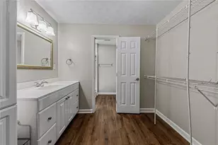 2570 Johnston Rd NW, Kennesaw, GA 30152 - Photo 30