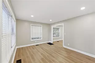 311 Henry Aaron Ave SW, Atlanta, GA 30310 - Photo 20