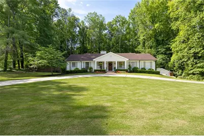 860 Hickory Drive SW, Marietta, GA 30064 - Photo 2
