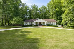 860 Hickory Dr SW, Marietta, GA 30064 - Photo 2