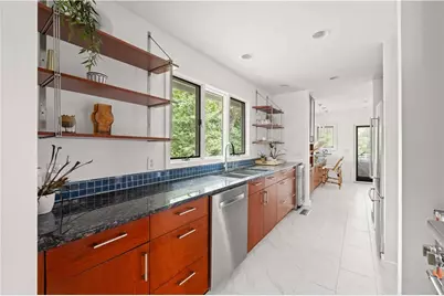 452 Sinclair Avenue NE, Atlanta, GA 30307 - Photo 4