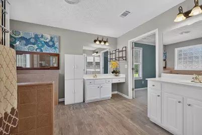 1237 Laurelwood Lane, Lawrenceville, GA 30045 - Photo 26