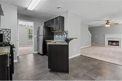 9091 Jenni Circle, Jonesboro, GA 30238 - Photo 10