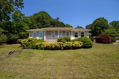 102 Lindsey Court NE, Calhoun, GA 30701 - Photo 1