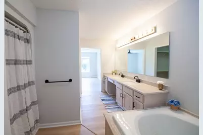 102 Lindsey Court NE, Calhoun, GA 30701 - Photo 26