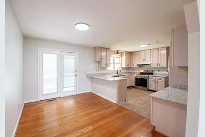102 Lindsey Court NE, Calhoun, GA 30701 - Photo 18
