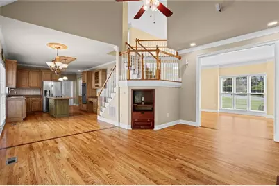 3917 Upland Way, Marietta, GA 30066 - Photo 10