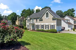 3917 Upland Way, Marietta, GA 30066 - Photo 2