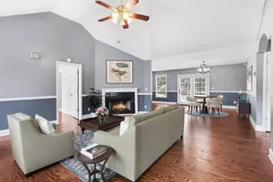 84 Hidden Lakes Ct, Newnan, GA 30263 - Photo 2