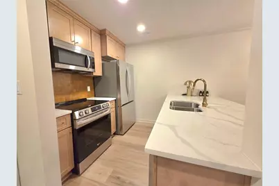 301 Barrington Hills Drive, Atlanta, GA 30350 - Photo 12