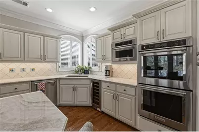 9025 Etching, Johns Creek, GA 30097 - Photo 16