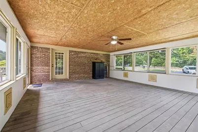 379 Hunt Road NW, Calhoun, GA 30701 - Photo 18