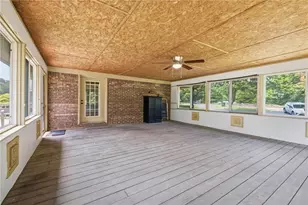 379 Hunt Rd NW, Calhoun, GA 30701 - Photo 18