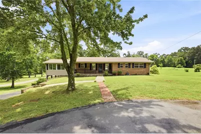 379 Hunt Road NW, Calhoun, GA 30701 - Photo 4