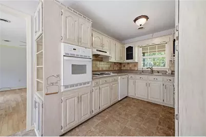 379 Hunt Road NW, Calhoun, GA 30701 - Photo 30