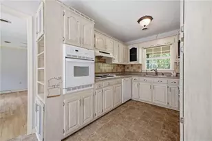 379 Hunt Rd NW, Calhoun, GA 30701 - Photo 30